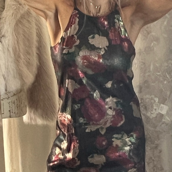 Floral sequin mini dress.  - Picture 7 of 9